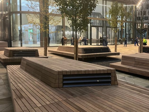 FOUR Frankfurt – Street Furniture Enriches the New Urban Centre